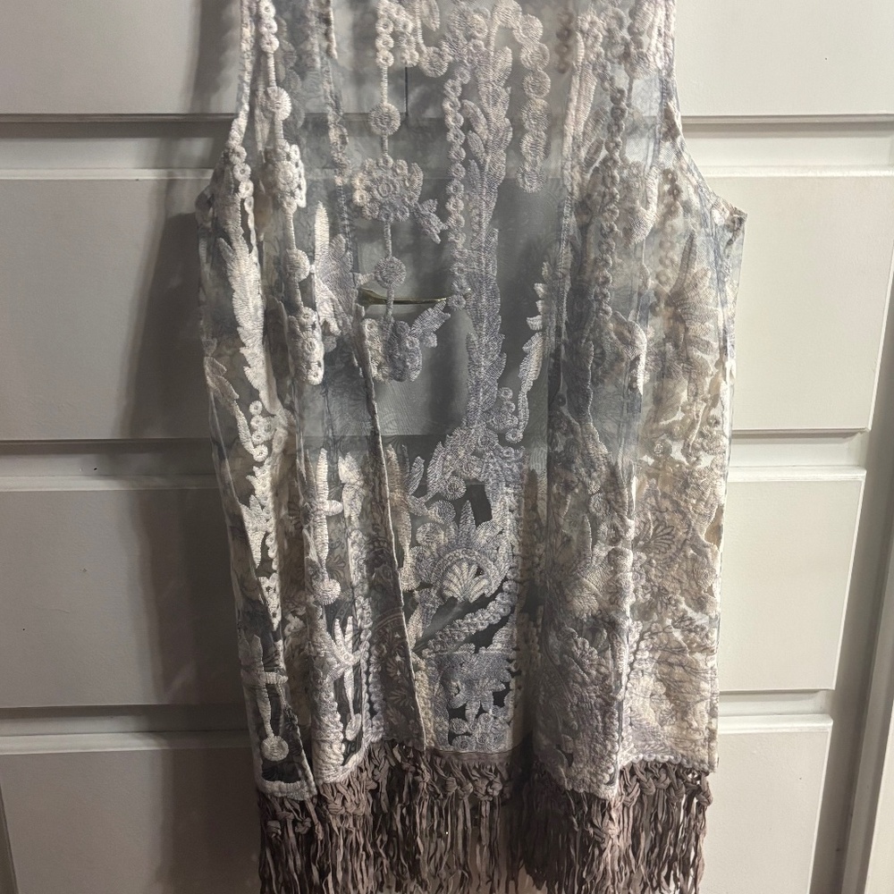 BOUTIQUE SPECIALTY VEST